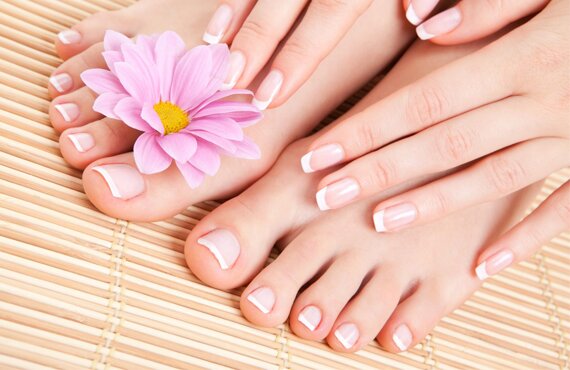Manicure & Pedicure
